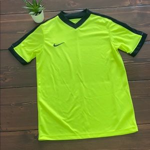 Boys Nike Dri-fit T-shirt